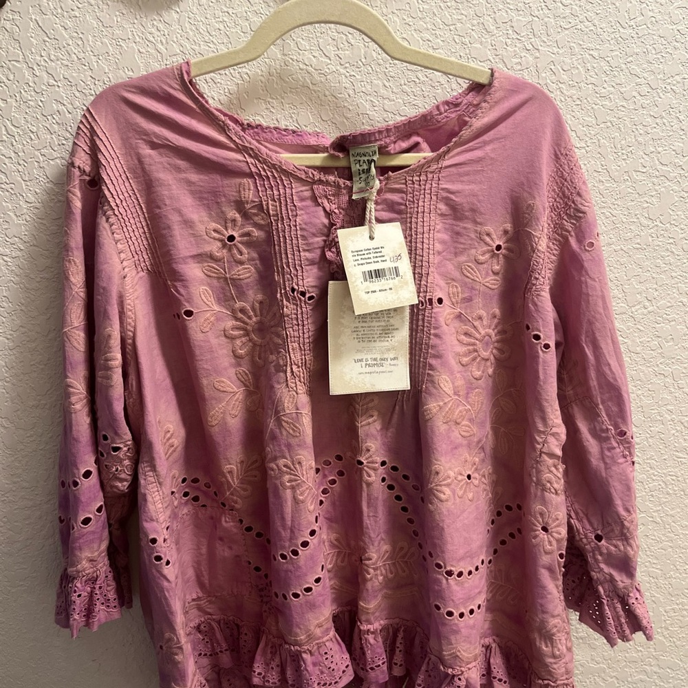 Magnolia Pearl Eyelet Wennie Blouse - Picture 8 of 9